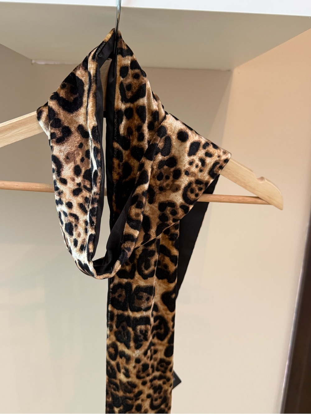 Zara Leopard Print Lined Scarf- Black and Brown